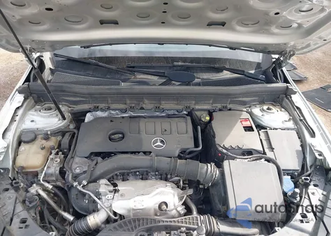 2020 Mercedes-Benz Glb 250 4Matic z USA, uszkodzony, nr VIN W1N4M4HB1LW029570